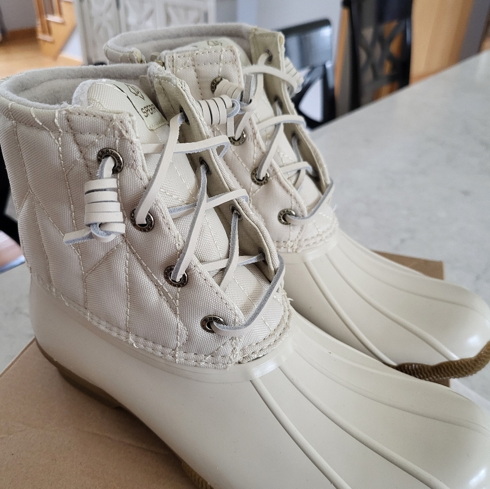 Sperry saltwater duck boot